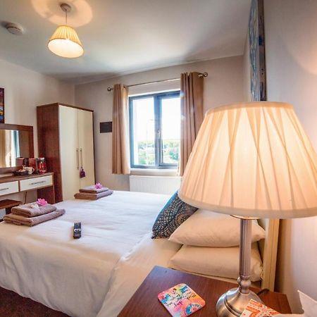Taim Lodge Westport Exteriör bild
